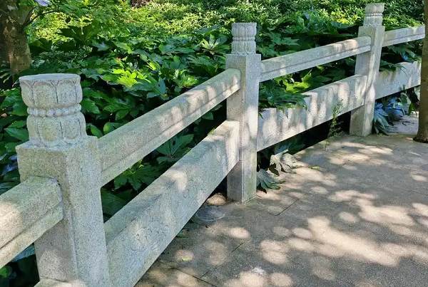 柳州市大连石栏杆厂家怎么选 案例四